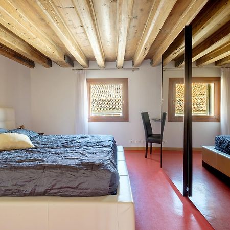 The Lion'S House Apt4 Венеция Екстериор снимка