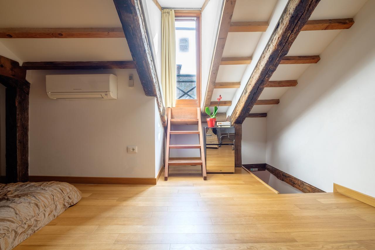 The Lion'S House Apt4 Венеция Екстериор снимка